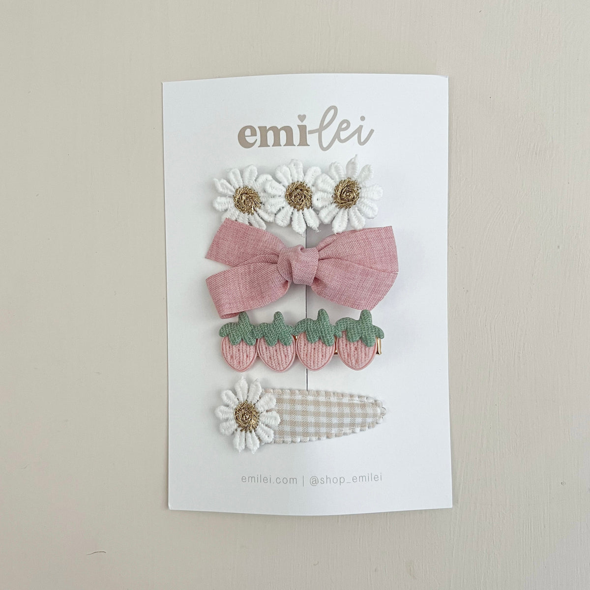 Hair Clips - Set of 4 (Strawberry & Daisy)