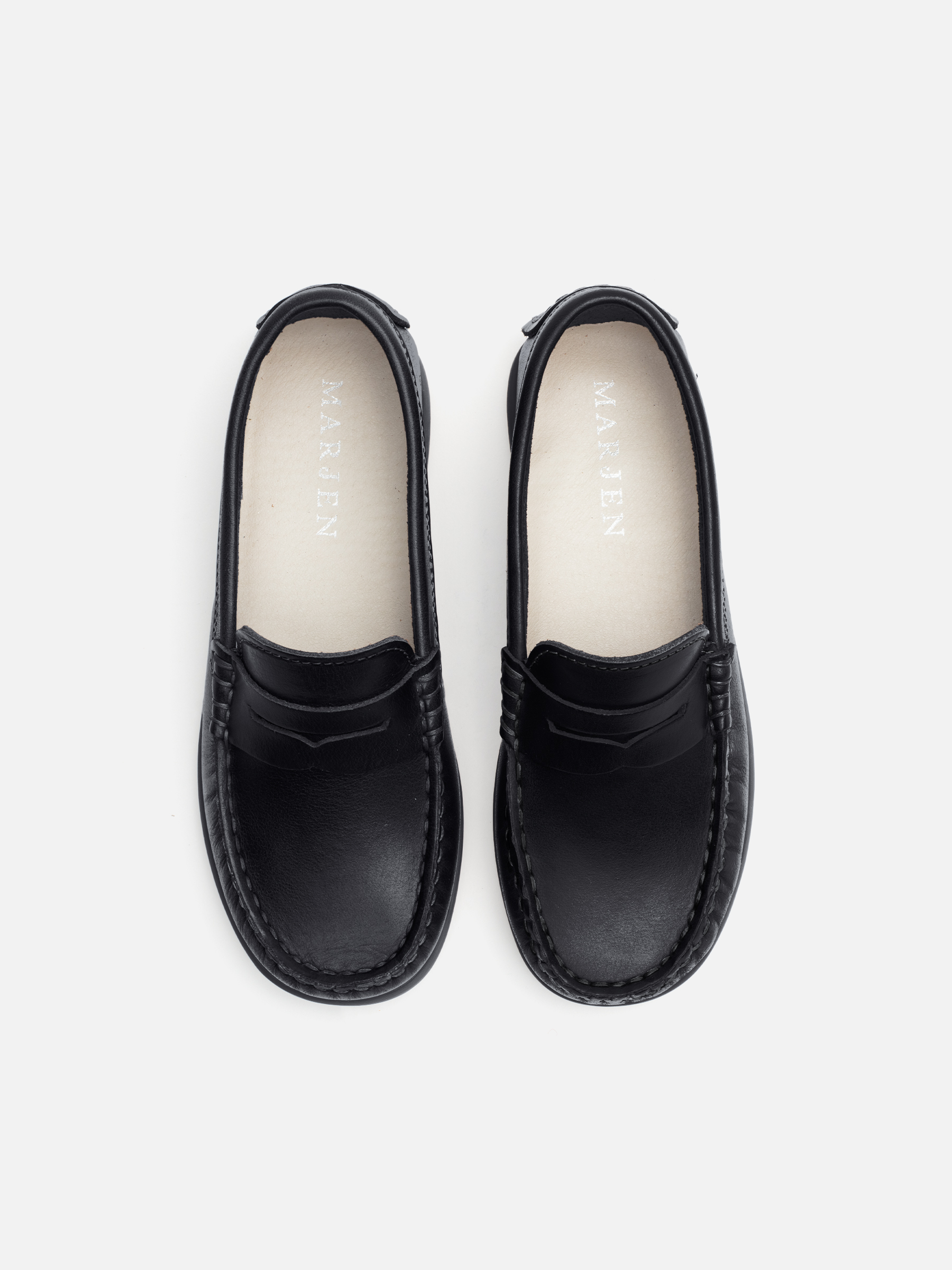 Alex Black sole detail