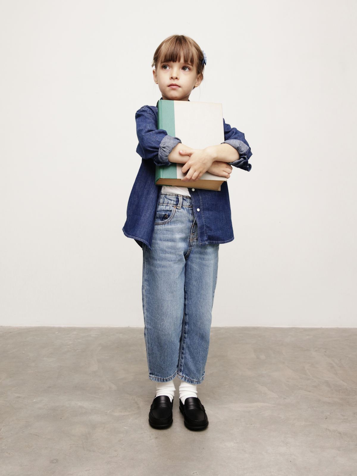 Alex Black kids lifestyle photo
