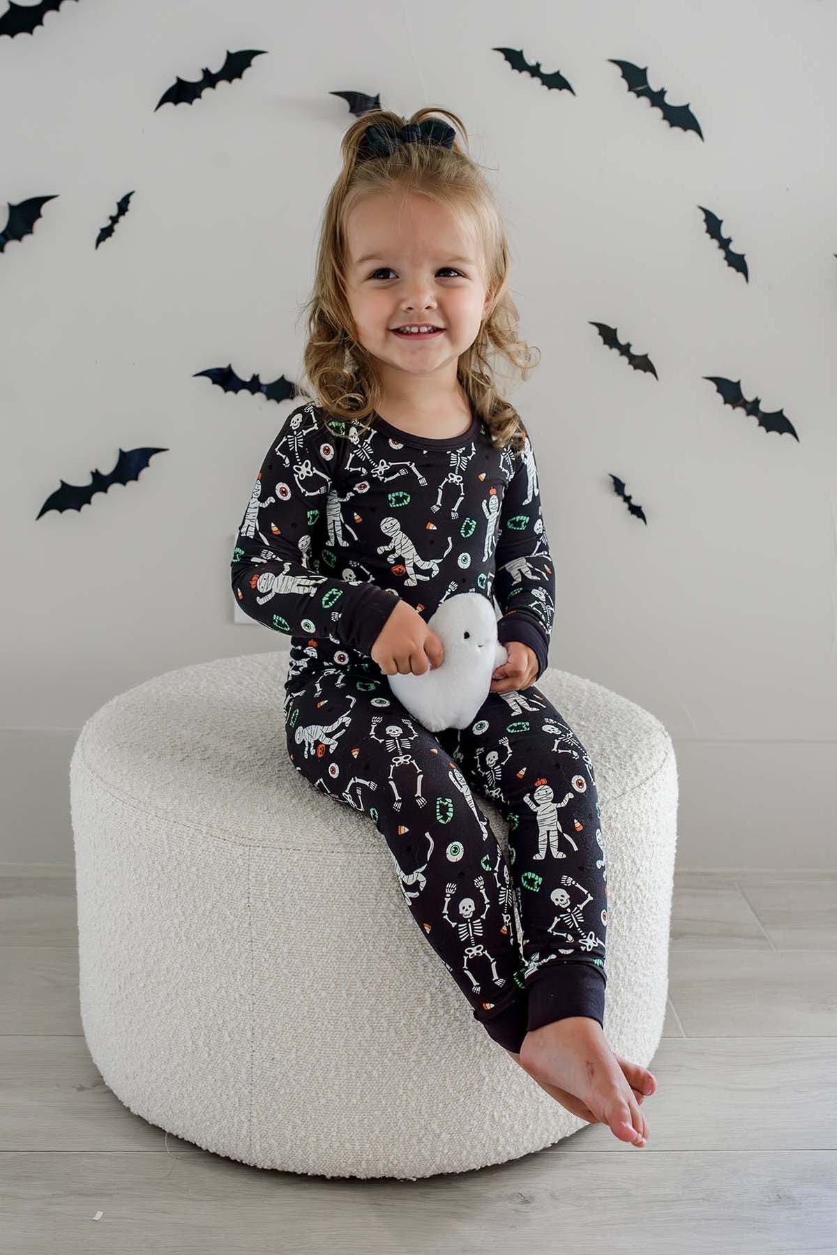 Halloween Glow-in-the-Dark 2pc Pajama Set Eye Want Candy lifestyle