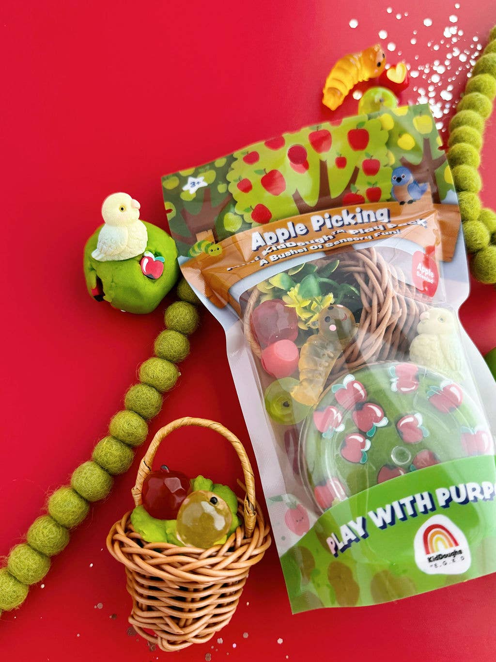 Apple Picking Mini KidDough Play Pack apple play dough contents