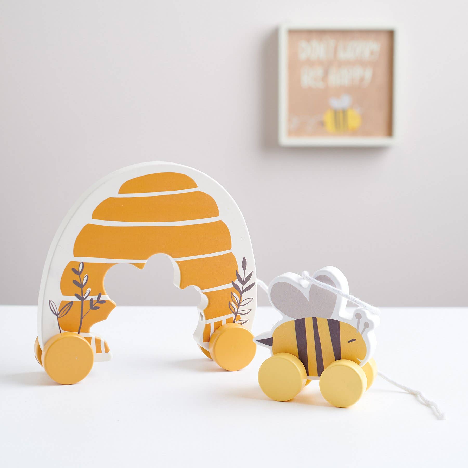 Primitives by Kathy - Skep And Bee Pull Toy